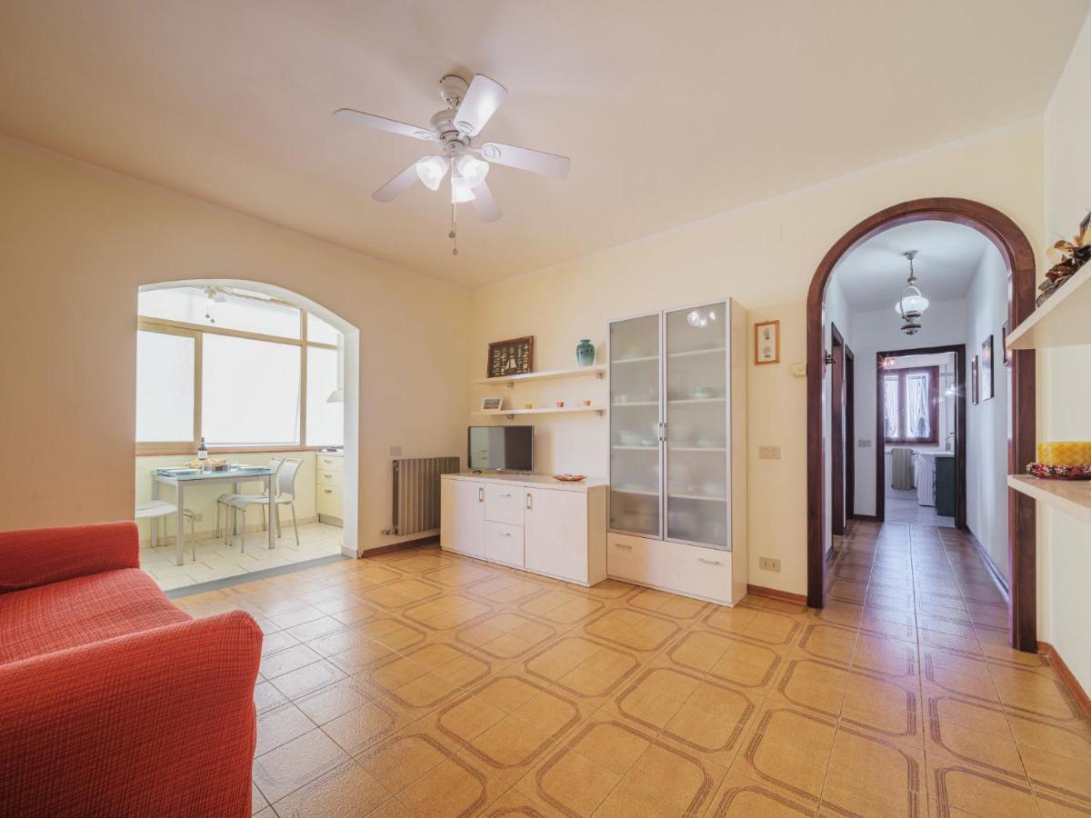 Apartment Dei Fiori By Interhome Lido di Camaiore Dış mekan fotoğraf